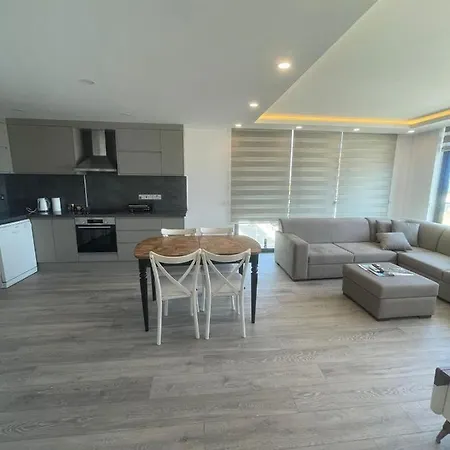 Akacan Luxury Flats On Crystal Block Cirénia