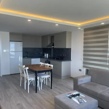 Akacan Luxury Flats On Crystal Block * Cirénia
