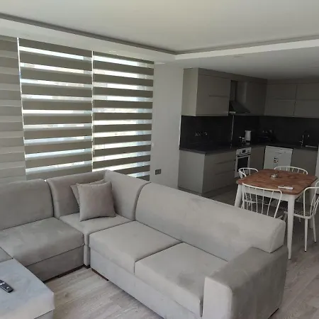 Akacan Luxury Flats On Crystal Block Apartamento Cirénia