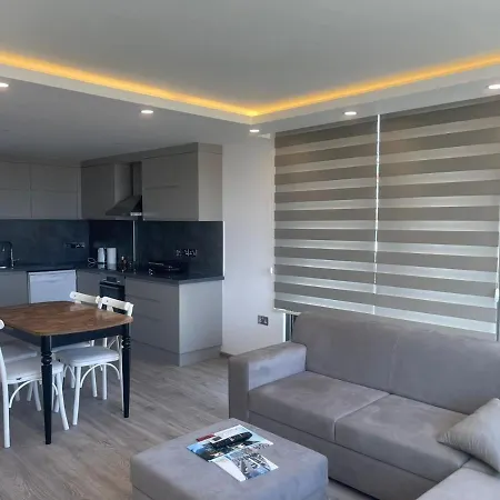 Akacan Luxury Flats On Crystal Block