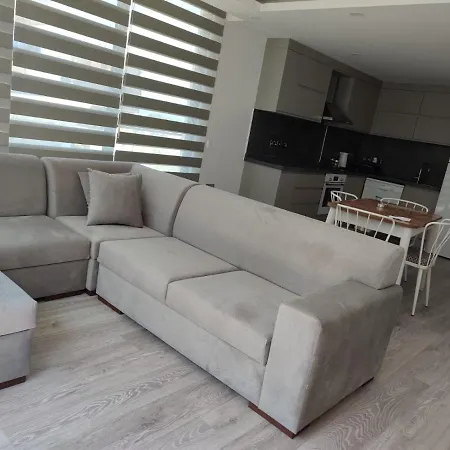 Akacan Luxury Flats On Crystal Block Apartamento Cirénia