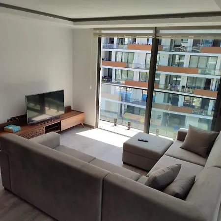 Akacan Luxury Flats On Crystal Block Διαμέρισμα Κερύνεια